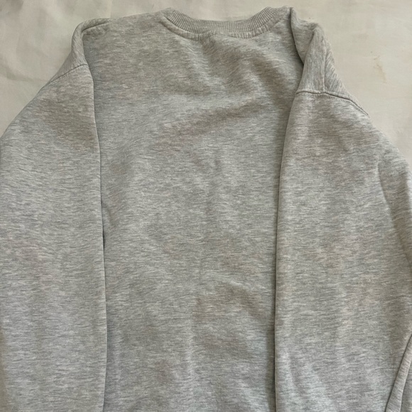 Crew neck!!! - Picture 2 of 5